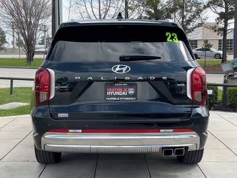 Used 2023 Hyundai Palisade Calligraphy image 19