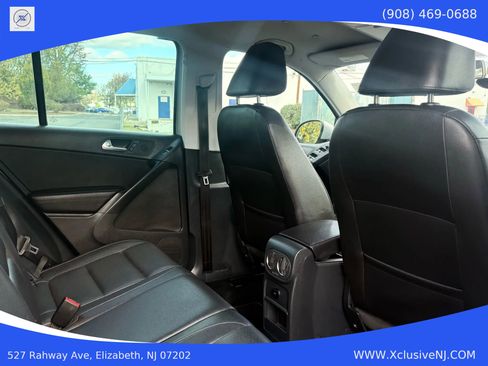 Used 2012 Volkswagen Tiguan S image 24