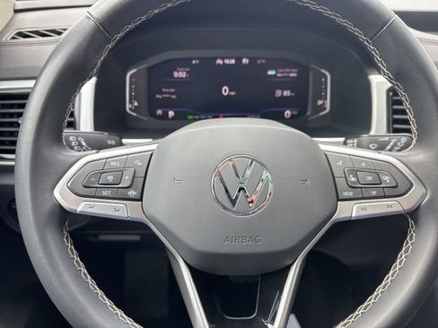 Certified 2023 Volkswagen Atlas SE w/ Panoramic Sunroof Package AWD/4WD image 26