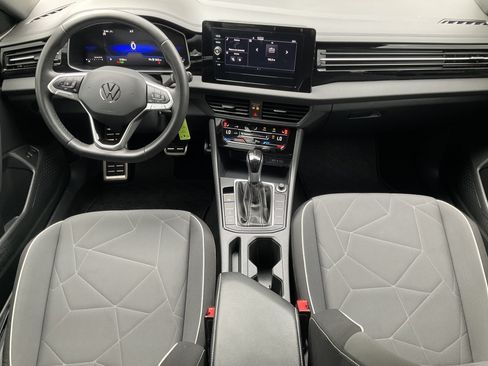 Used 2026 Volkswagen Jetta Sport FWD image 21