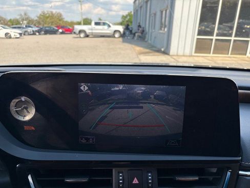 Used 2022 Lexus ES 350 w/ Premium Package image 22