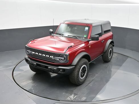 New 2025 Ford Bronco Badlands w/ Sasquatch Package image 12