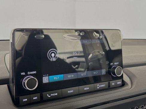 New 2025 Honda Accord SE image 14