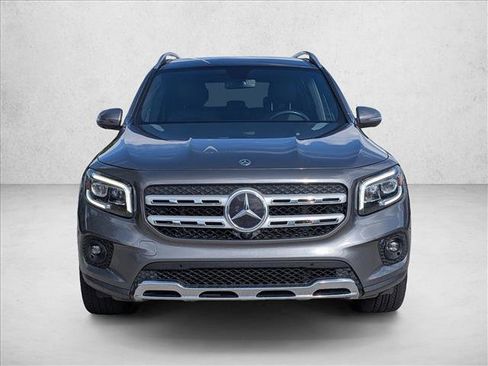 Used 2021 Mercedes-Benz GLB 250 image 2