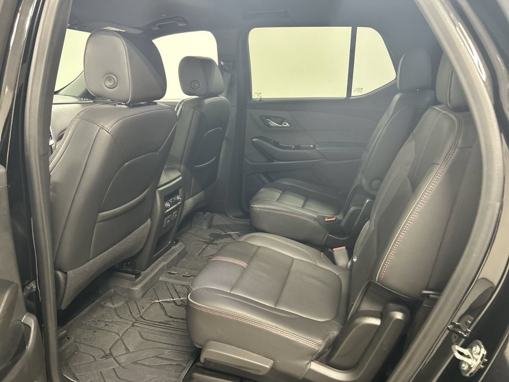 Certified 2023 Chevrolet Traverse RS w/ LPO, Floor Liner Package FWD image 20