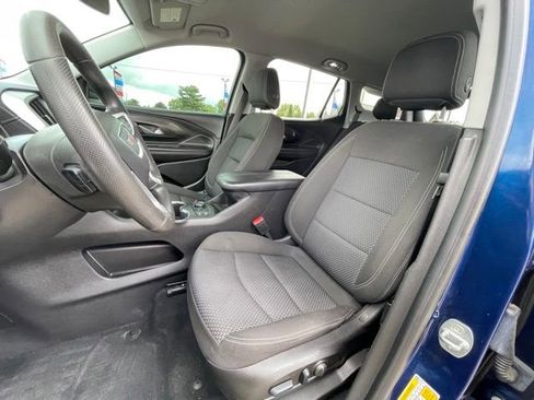Used 2022 GMC Terrain SLE w/ Driver Convenience Package AWD/4WD image 11