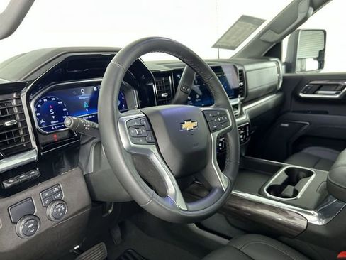 Used 2024 Chevrolet Silverado 3500 LTZ w/ LTZ Plus Package RWD image 35