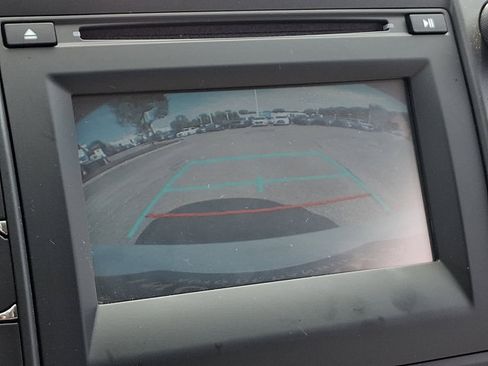 Used 2017 Toyota Camry SE FWD image 13