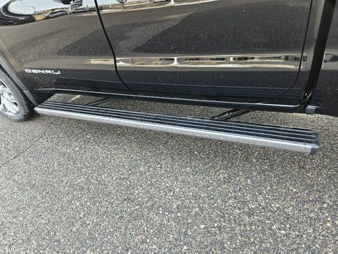 New 2026 GMC Sierra 1500 Denali w/ Denali Reserve Package image 13