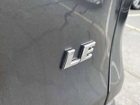 Used 2025 Toyota RAV4 LE FWD image 8
