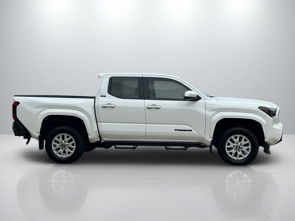 Used 2024 Toyota Tacoma SR5 RWD image 4