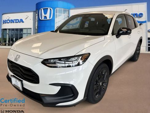 Certified 2026 Honda HR-V Sport image 1