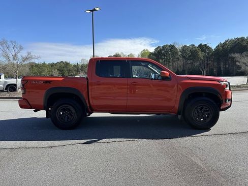 Certified 2025 Nissan Frontier PRO-4X w/ Interior Protection Package AWD/4WD image 10