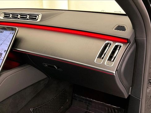 Used 2022 Mercedes-Benz S 500 Black image 20