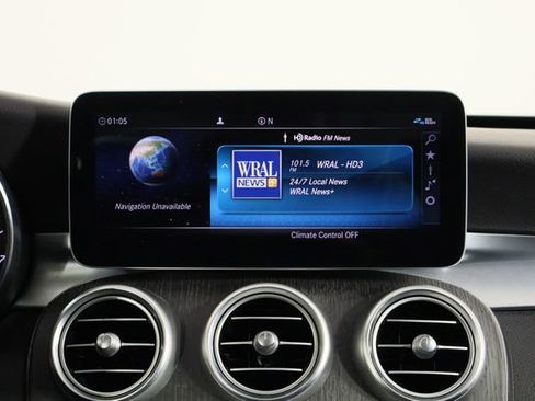 Used 2019 Mercedes-Benz C 300 Sedan image 26