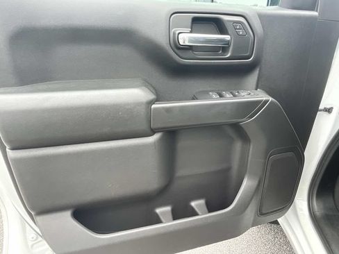 Used 2022 Chevrolet Silverado 1500 Custom RWD image 15