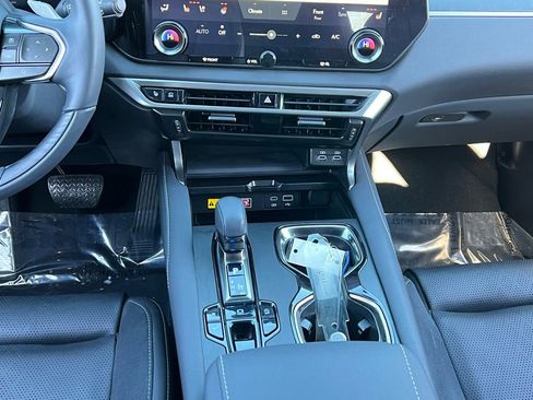 Certified 2024 Lexus RX 350 AWD image 12