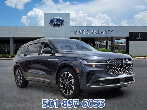 Certified 2024 Lincoln Nautilus Reserve w/ Equipment Group 203A AWD/4WD image 7