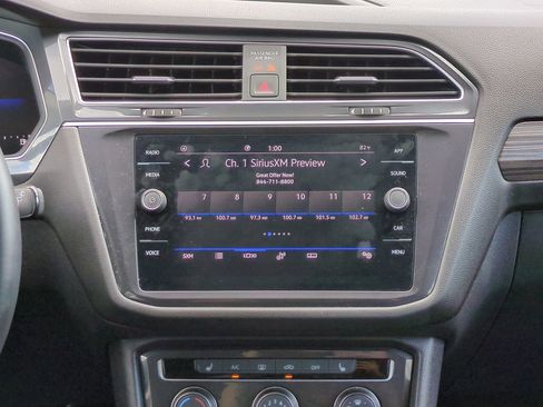 Used 2024 Volkswagen Tiguan Wolfsburg Edition image 19