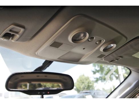Used 2009 GMC Acadia SLE FWD image 22