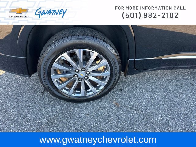 Used 2023 Chevrolet Traverse Premier w/ LPO, Floor Liner Package FWD image 11