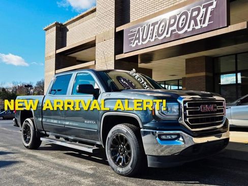 Used 2017 GMC Sierra 1500 SLE w/ SLE Value Package image 1