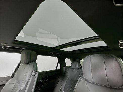 Used 2025 Land Rover Range Rover Sport Dynamic SE image 23