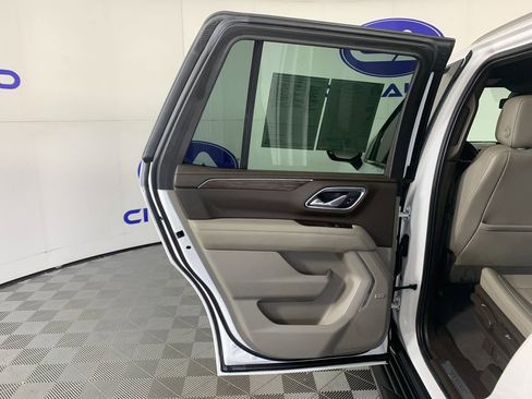 Used 2021 Chevrolet Tahoe LT RWD image 30