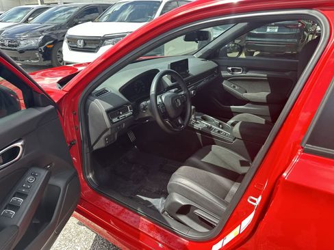 Used 2024 Honda Civic Sport image 10