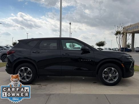 Used 2025 Chevrolet Blazer LT FWD image 19