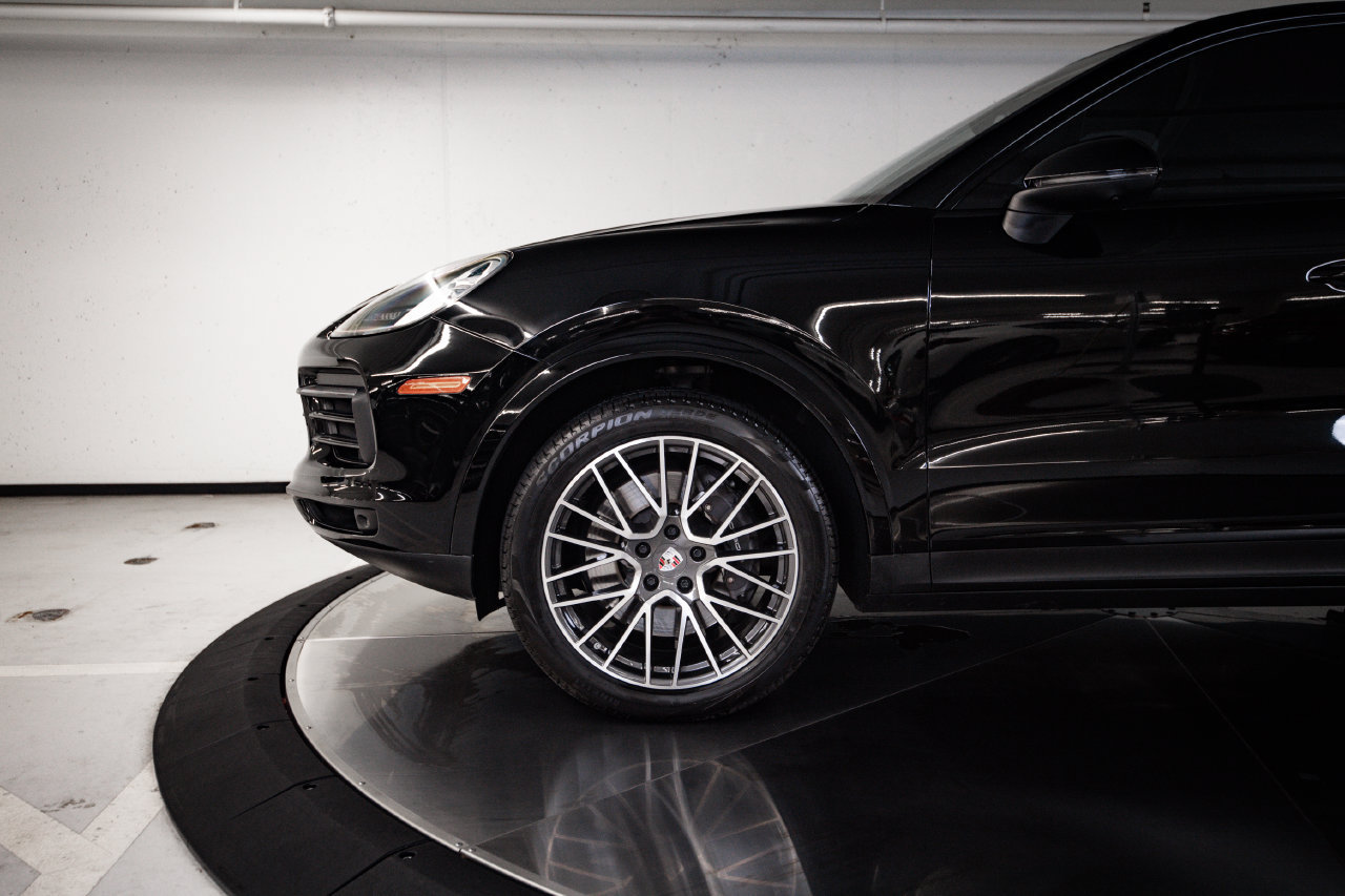 Certified 2023 Porsche Cayenne Coupe AWD/4WD image 10