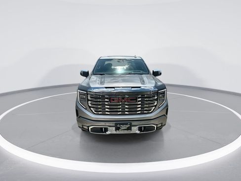 New 2026 GMC Sierra 1500 Denali w/ Denali Reserve Package AWD/4WD image 3