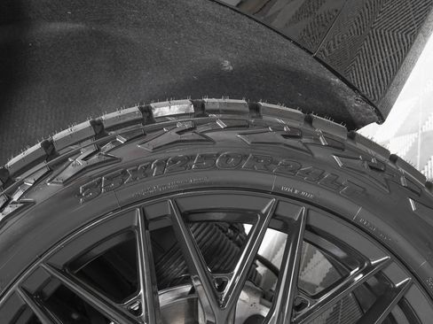 Used 2026 Cadillac Escalade Sport w/ LPO, ONYX Package image 39