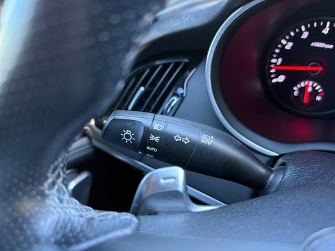 Used 2022 Kia Stinger GT-Line image 23