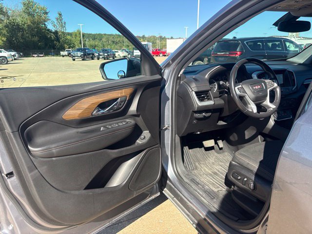 Used 2018 GMC Terrain SLE w/ Driver Convenience Package AWD/4WD image 9
