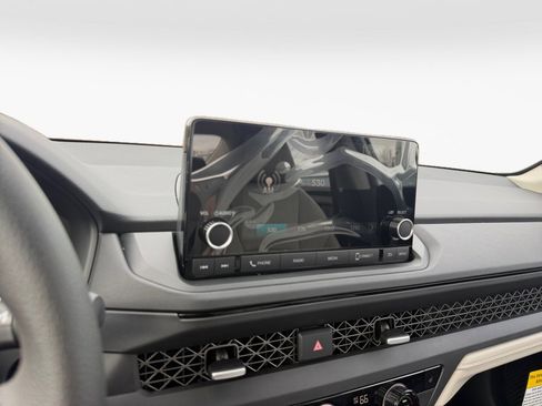 New 2025 Honda Accord SE image 17