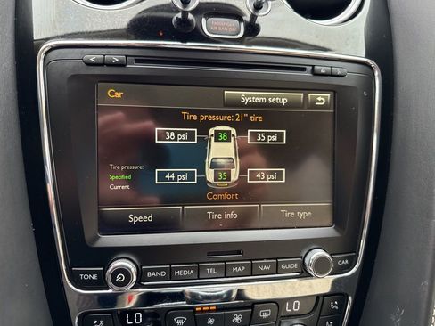 Used 2014 Bentley Flying Spur W12 image 24