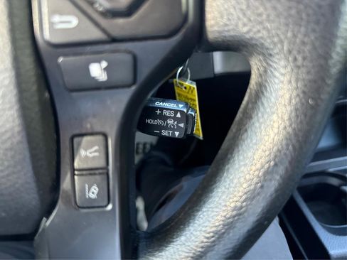 Used 2021 Toyota Tacoma SR image 29