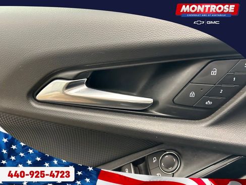 Used 2025 Chevrolet Equinox RS w/ Safety and Technology Package image 10