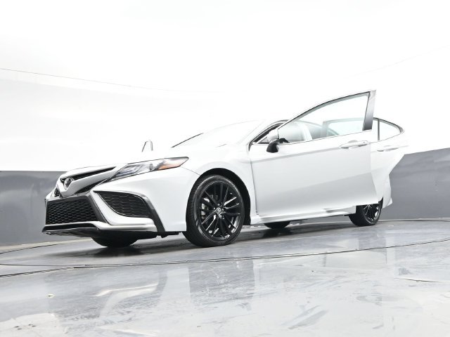 Used 2024 Toyota Camry XSE FWD image 44