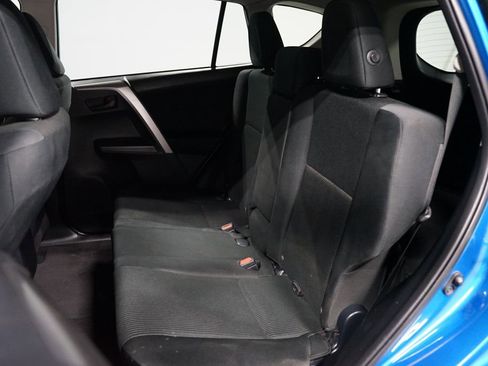 Used 2016 Toyota RAV4 LE image 25