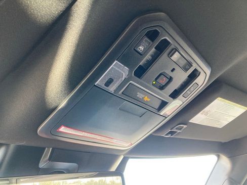 Used 2024 Toyota Tundra Platinum image 26