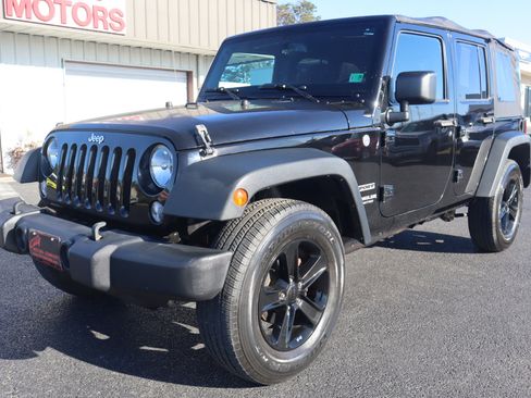 Used 2015 Jeep Wrangler Unlimited Sport w/ Quick Order Package 24S image 20