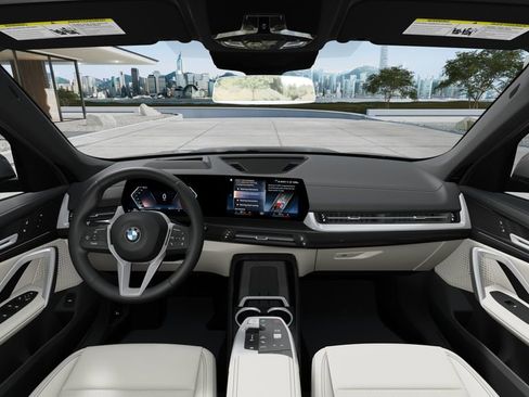 New 2026 BMW X1 xDrive28i AWD/4WD image 10