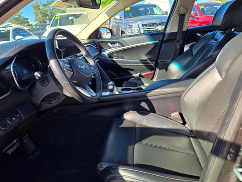 Used 2023 Genesis G70 2.0T image 33