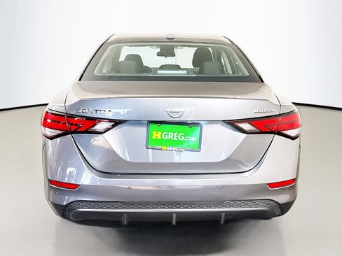Used 2025 Nissan Sentra SV image 8