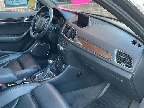 Used 2016 Audi Q3 2.0T Prestige w/ Prestige Package image 8