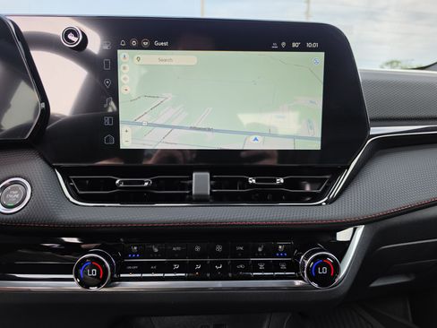 New 2026 Chevrolet Equinox RS w/ Convenience Package III FWD image 28