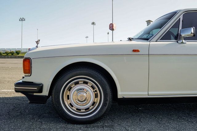 Used 1989 Rolls-Royce Silver Spirit RWD image 4
