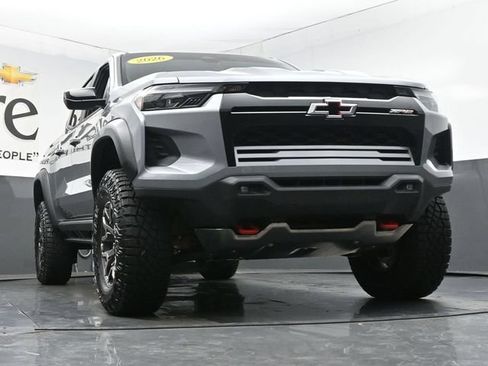 Used 2026 Chevrolet Colorado ZR2 AWD/4WD image 3